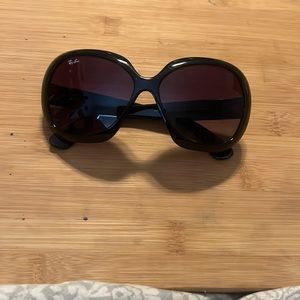 Ray Ban Jackie O’s